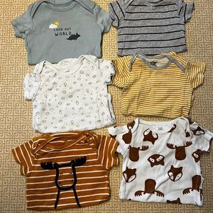 Lot of 6 short sleeve onesies.